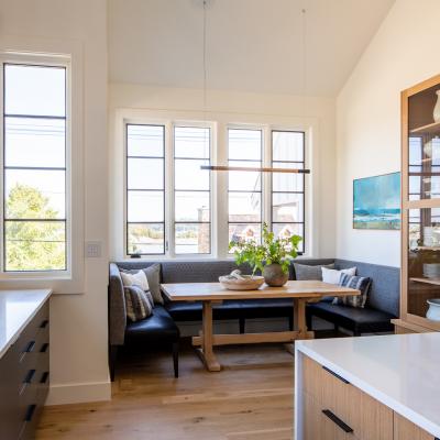 Breakfast nook
